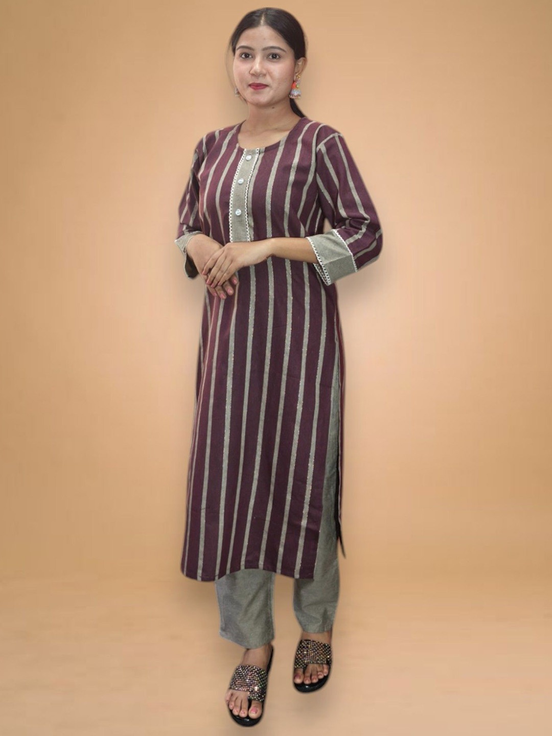 

Ayukti Striped Pure Cotton Straight Kurta With Palazzo, Purple