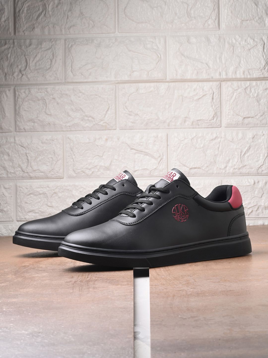 

SPYKAR Men Round Toe PU Sneakers, Black