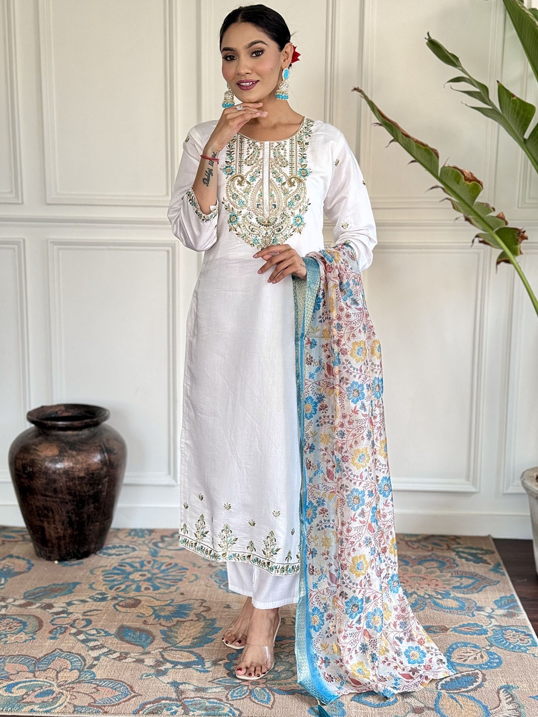 

PARNAVI Rachana Floral Embroidered Chanderi Cotton Straight Kurta With Trouser & Dupatta, White