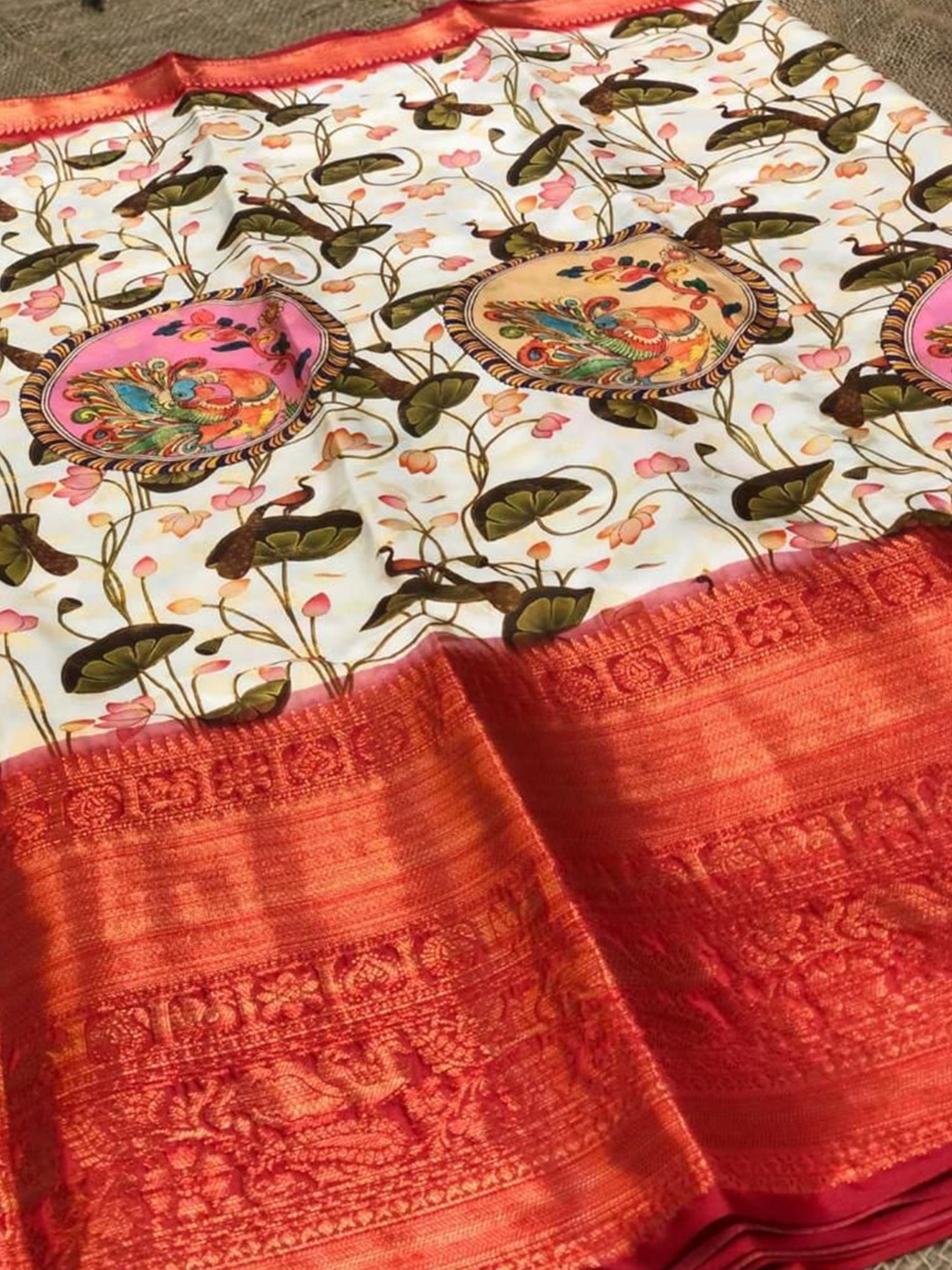 

ZIBLON Kalamkari Printed Zari Kanjeevaram Saree, White
