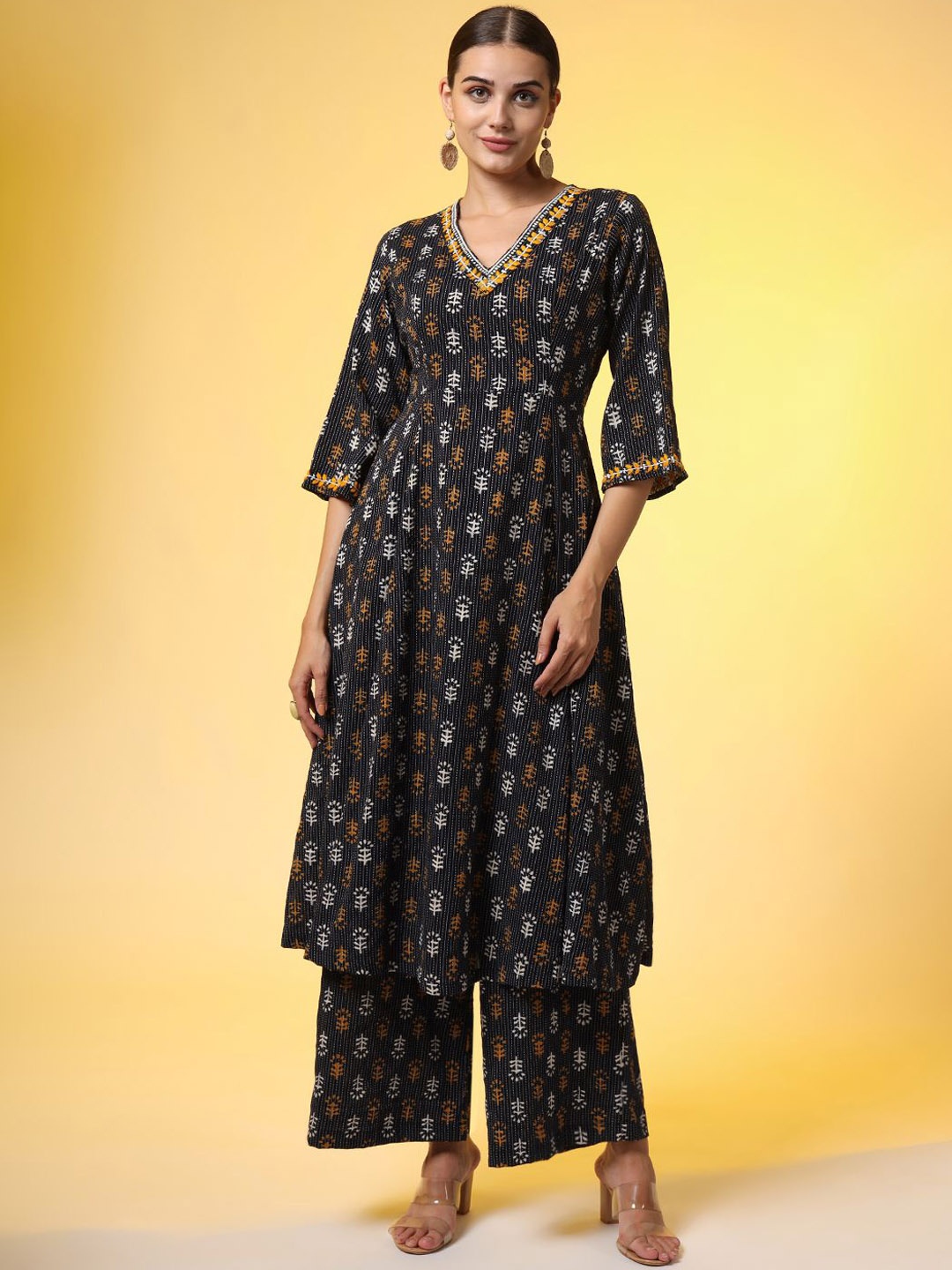 

SUFIZA LIFESTYLE Floral Printed Pure Cotton Tunic With Palazzo, Black