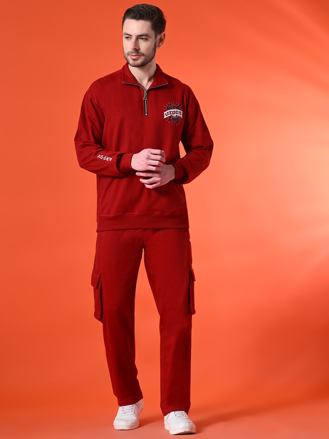 

STARFOX Printed Long Sleeves Oversized Sweatshirt with Trouser Co-Ord Set, Maroon
