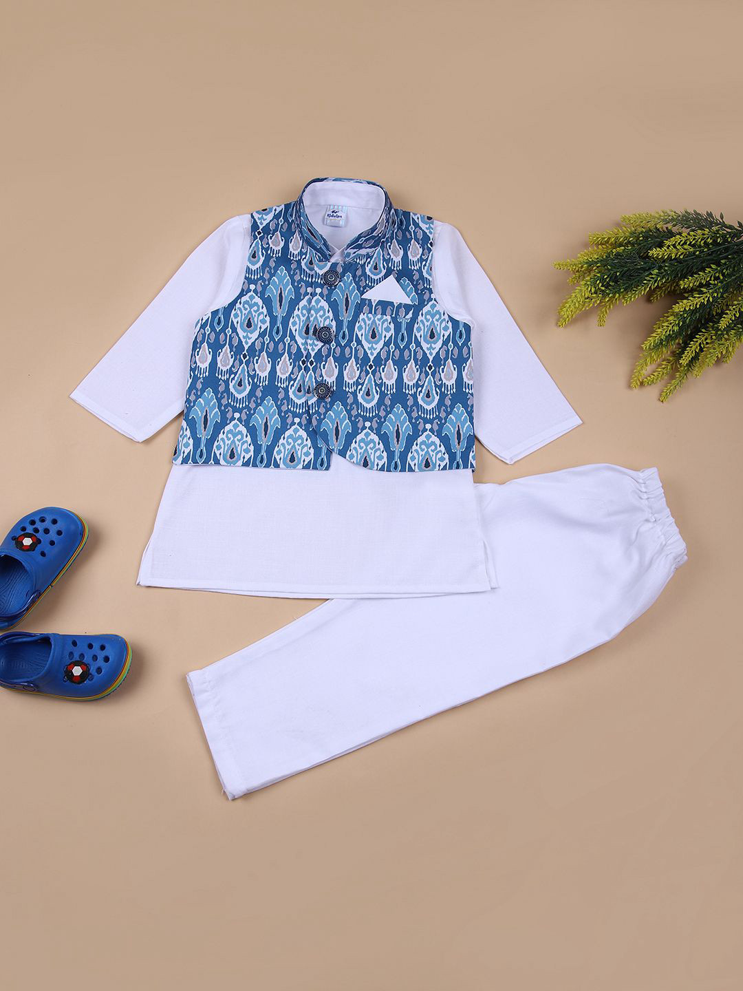 

V-Mart Boys Kurta & Trousers With Nehru jacket Set, Blue