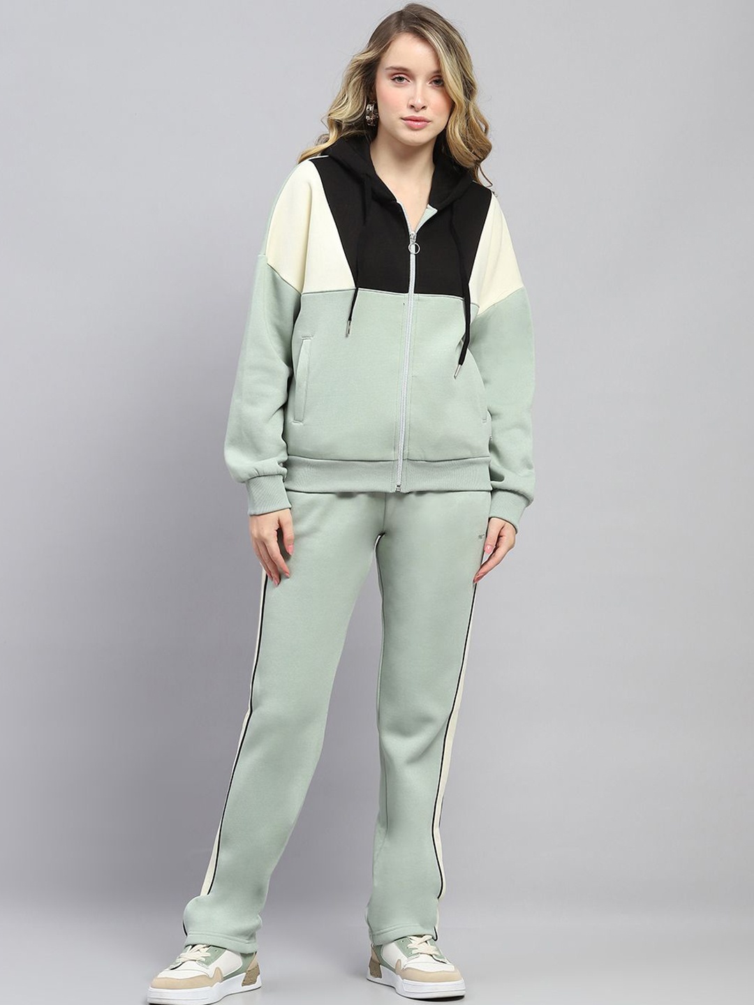 

Monte Carlo Women Mid-Rise Hooded Tracksuits, Green