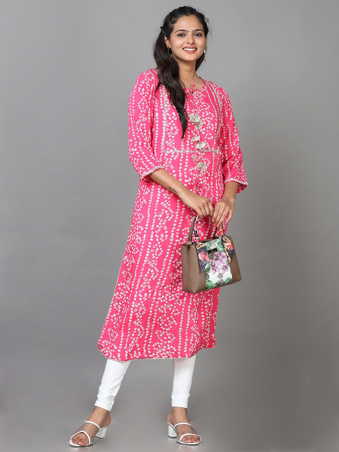 

Hassu's Bandhani Printed Tie-Up Neck Pure Cotton Straight Kurta, Pink