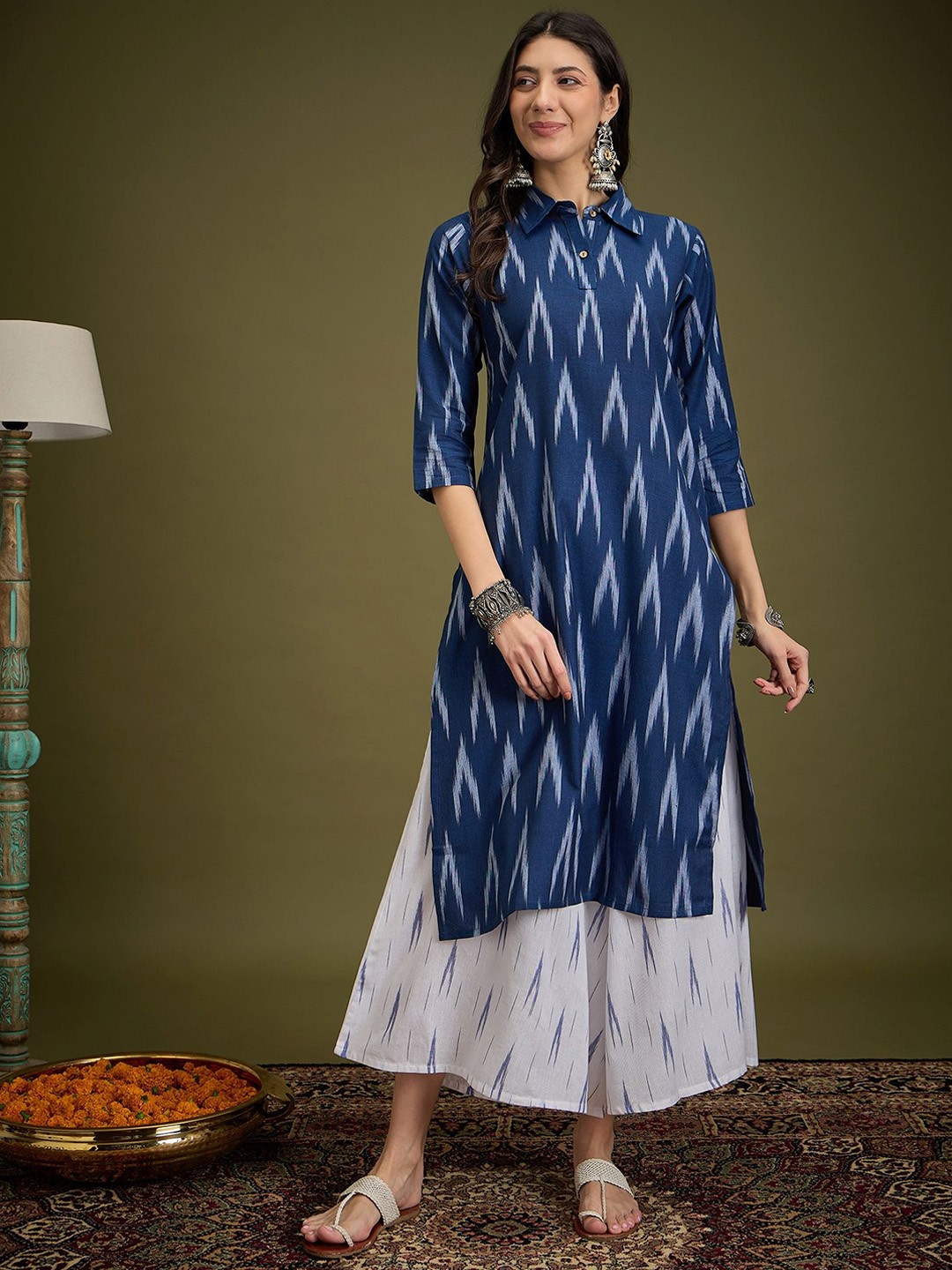 

InWeave Geometric Shirt Collar Straight Kantha Work Pure Cotton Kurta With Palazzos, Blue