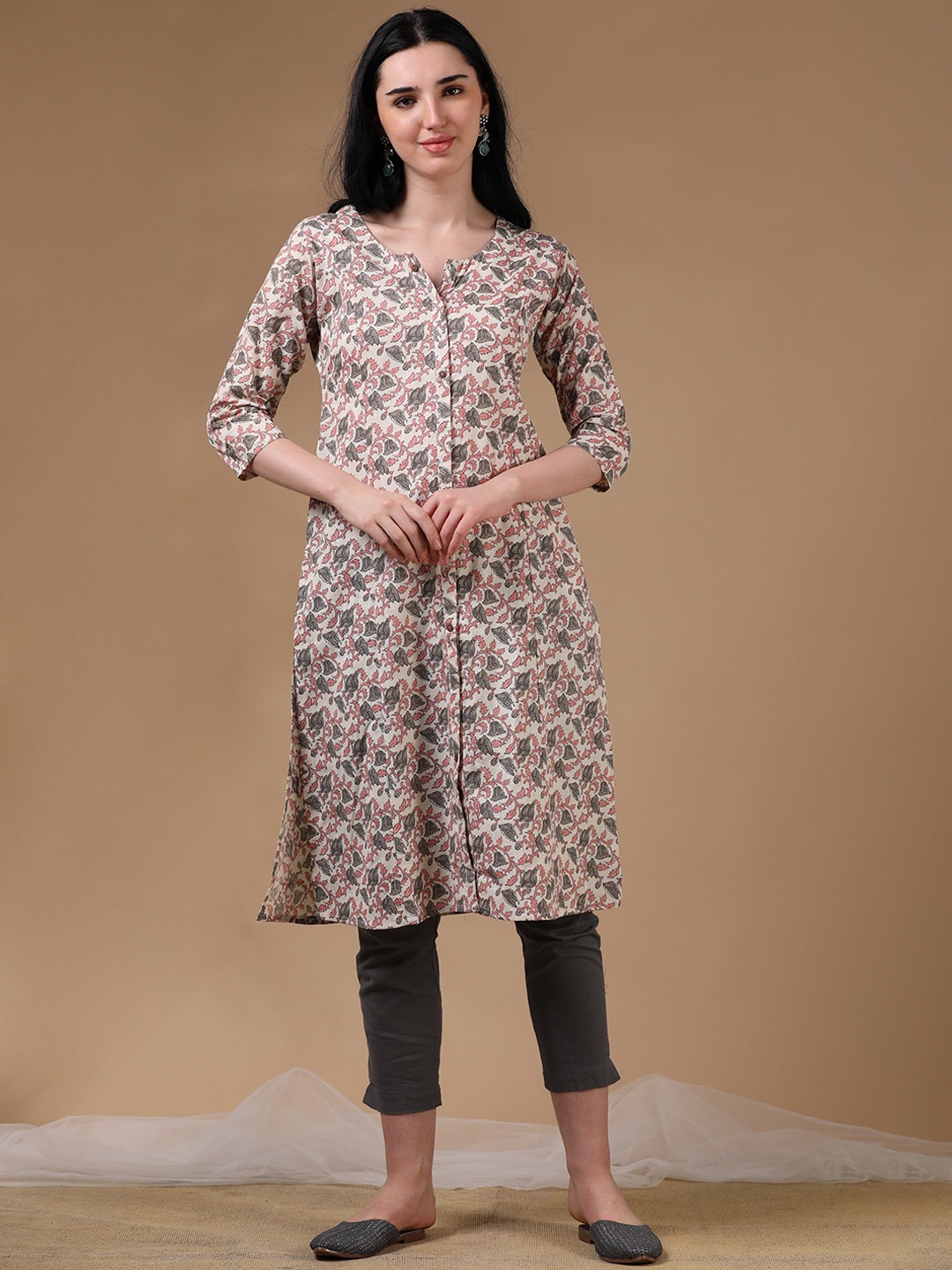 

Hassu's Floral Printed Round Neck Pure Cotton A-Line Kurta, Off white