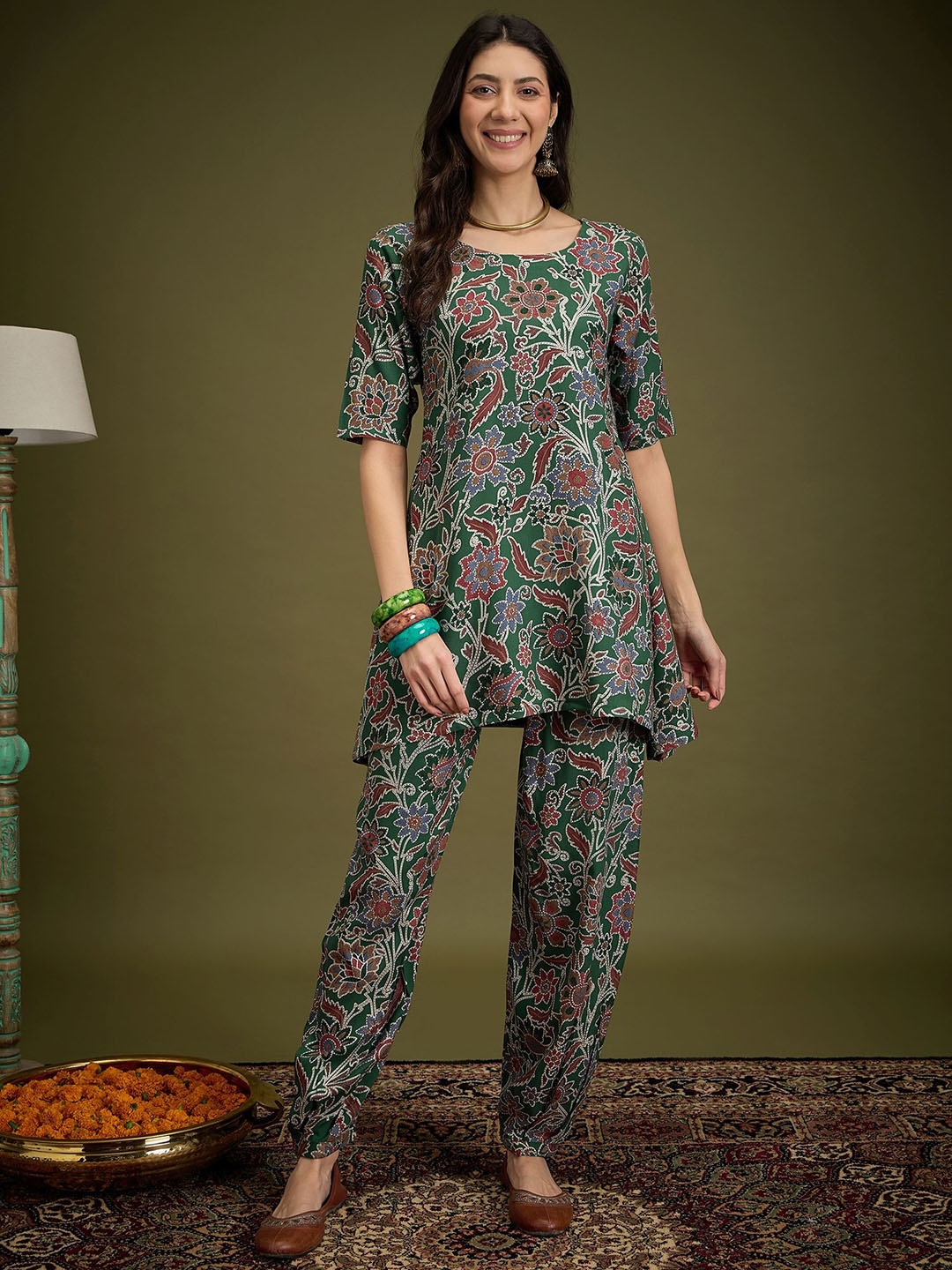 

InWeave Printed Round Neck Tunic With Trouser, Green