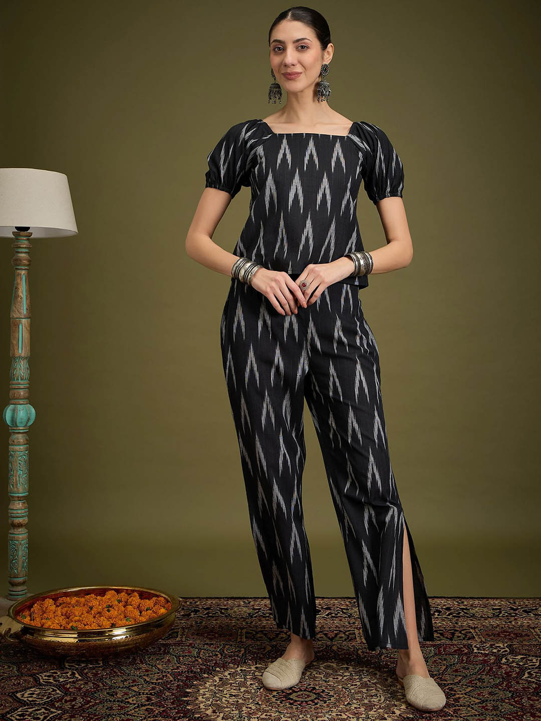 

InWeave Printed Puff Sleeves Pure Cotton Top With Trouser, Black