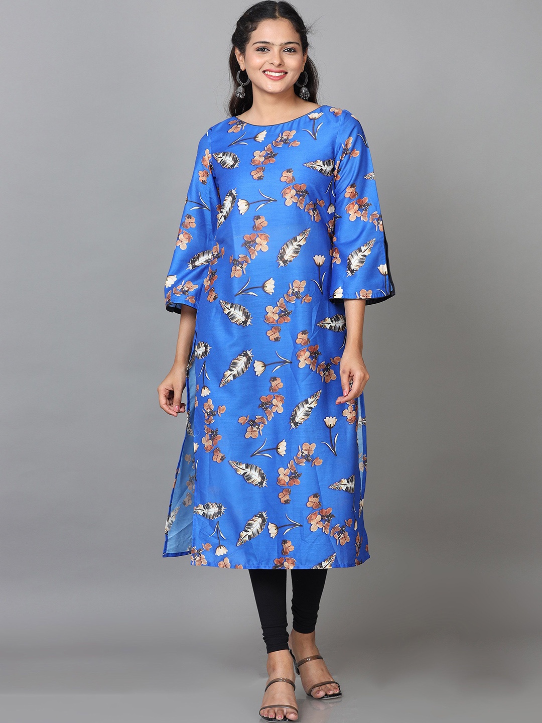 Hassu's Floral Printed Flared Sleeves Boat Neck Straight Kurta, Blue