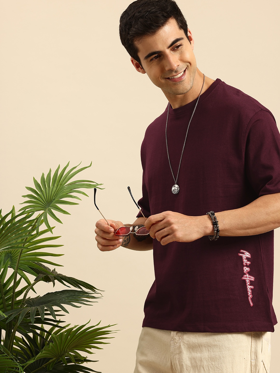 

Mast & Harbour Drop-Shoulder Sleeves Relaxed Fit Knitted T-shirt, Burgundy