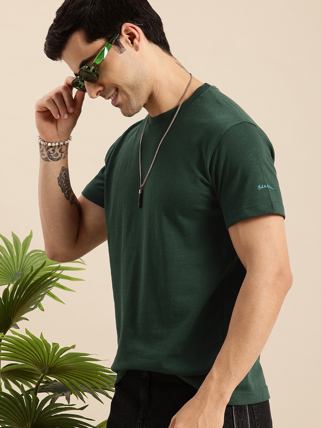 

Mast & Harbour Round Neck Knitted T-shirt, Green