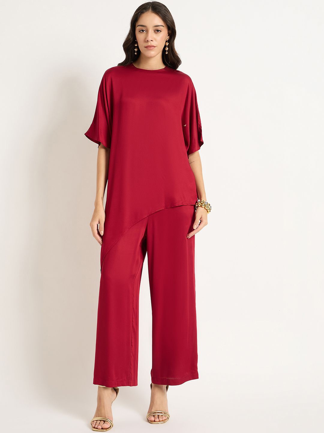 

FEMMELLA Round Neck Asymmetric Top With Trouser, Red