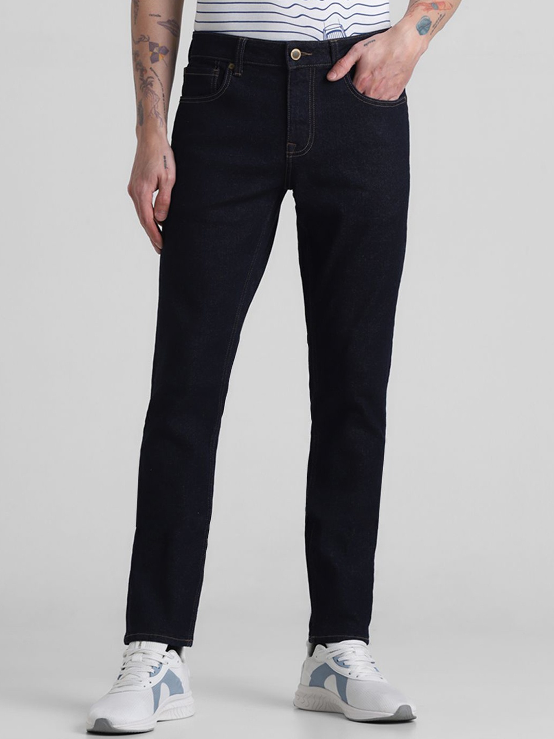 

Jack & Jones Men Low-Rise Stretchable Jeans, Blue
