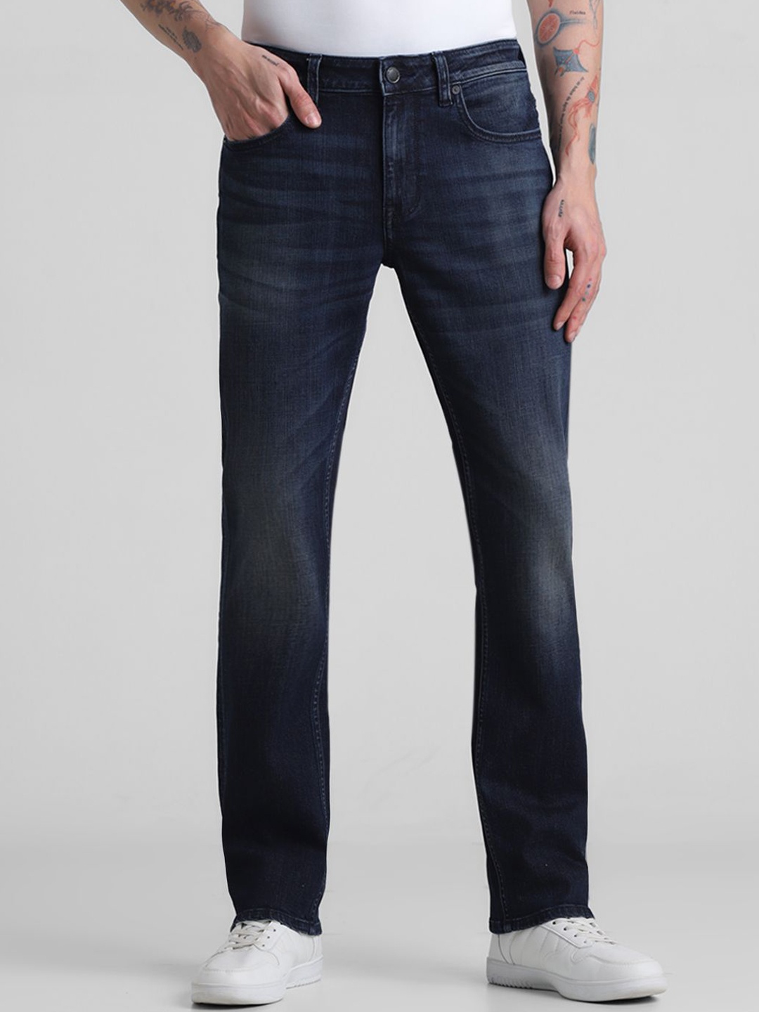 

Jack & Jones Men Mid-Rise Light Fade Stretchable Jeans, Blue
