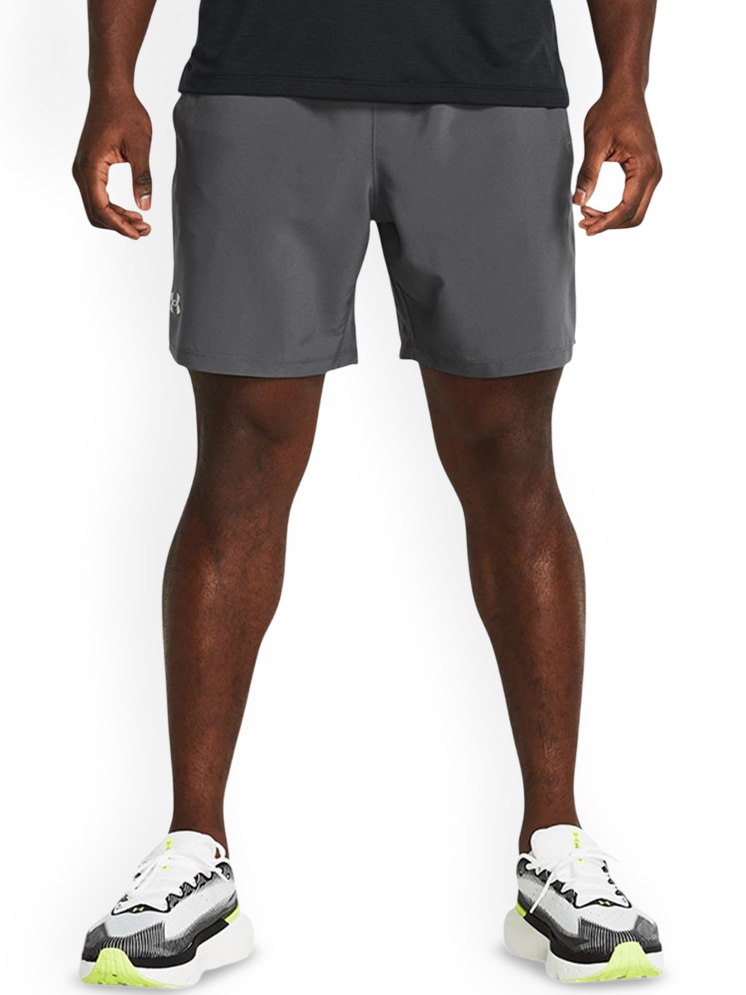 

UNDER ARMOUR Men Launch Unlined 7" Shorts, Grey