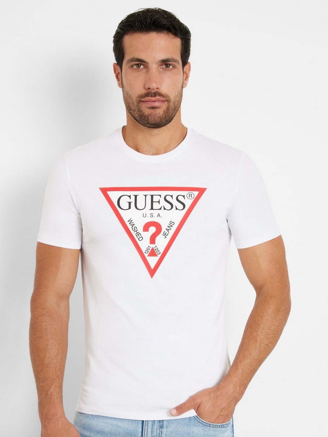 

GUESS Men Brand Logo Printed Round Neck Pure Cotton T-shirt, White