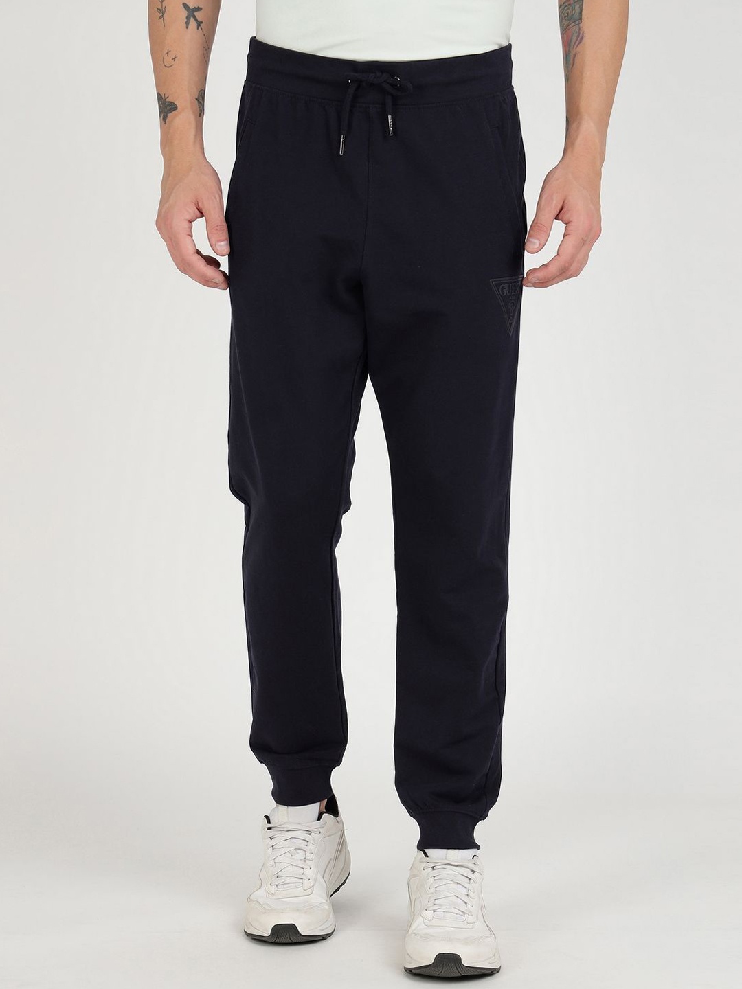 

Guess Men Regular Fit Mid-Rise Joggers, Blue