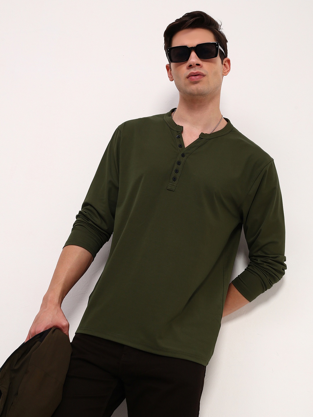 

SHOWOFF Men Solid Henley Neck Cotton T-shirt, Olive