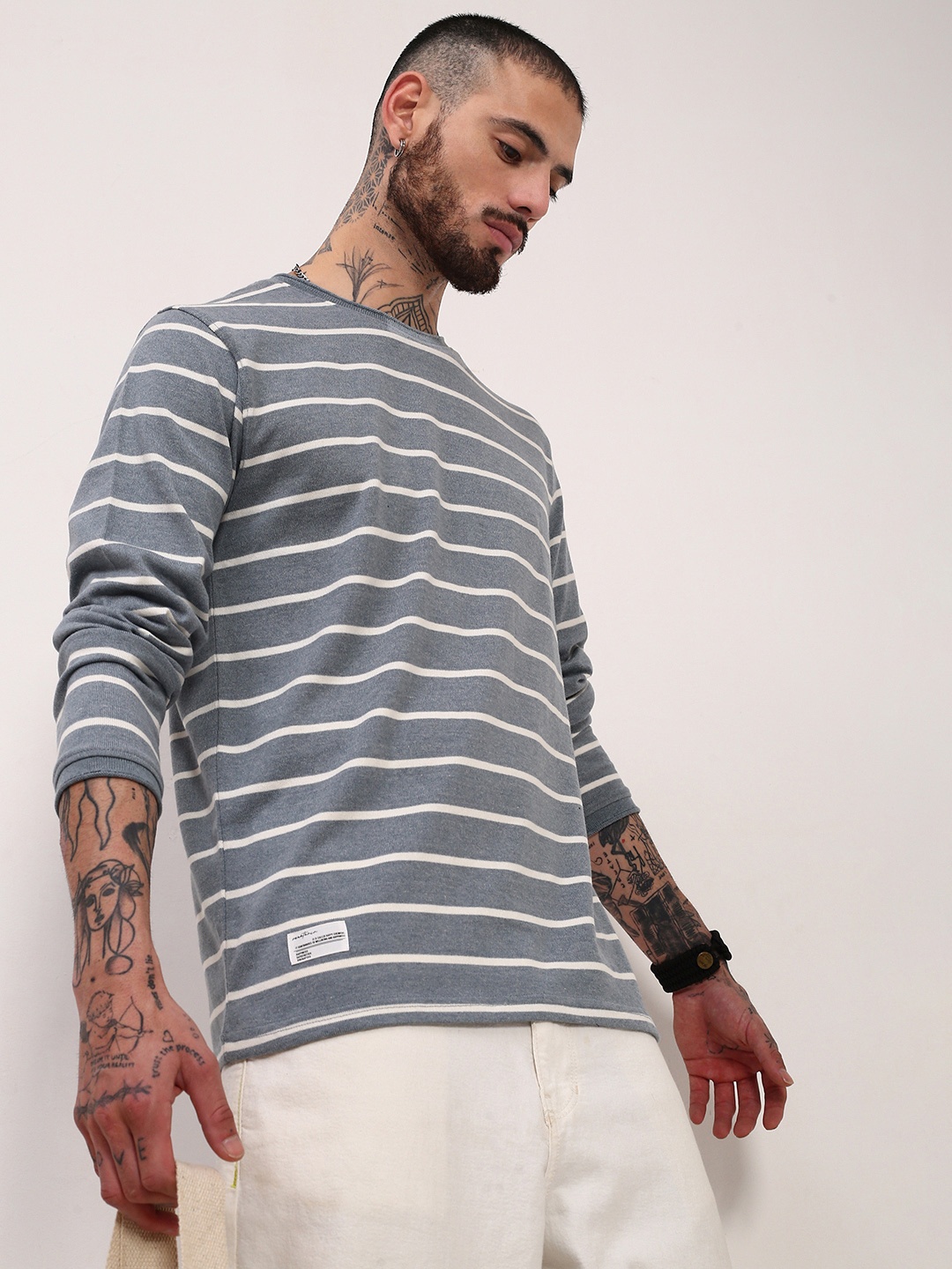 

SHOWOFF Men Striped Round Neck Cotton T-shirt, Grey