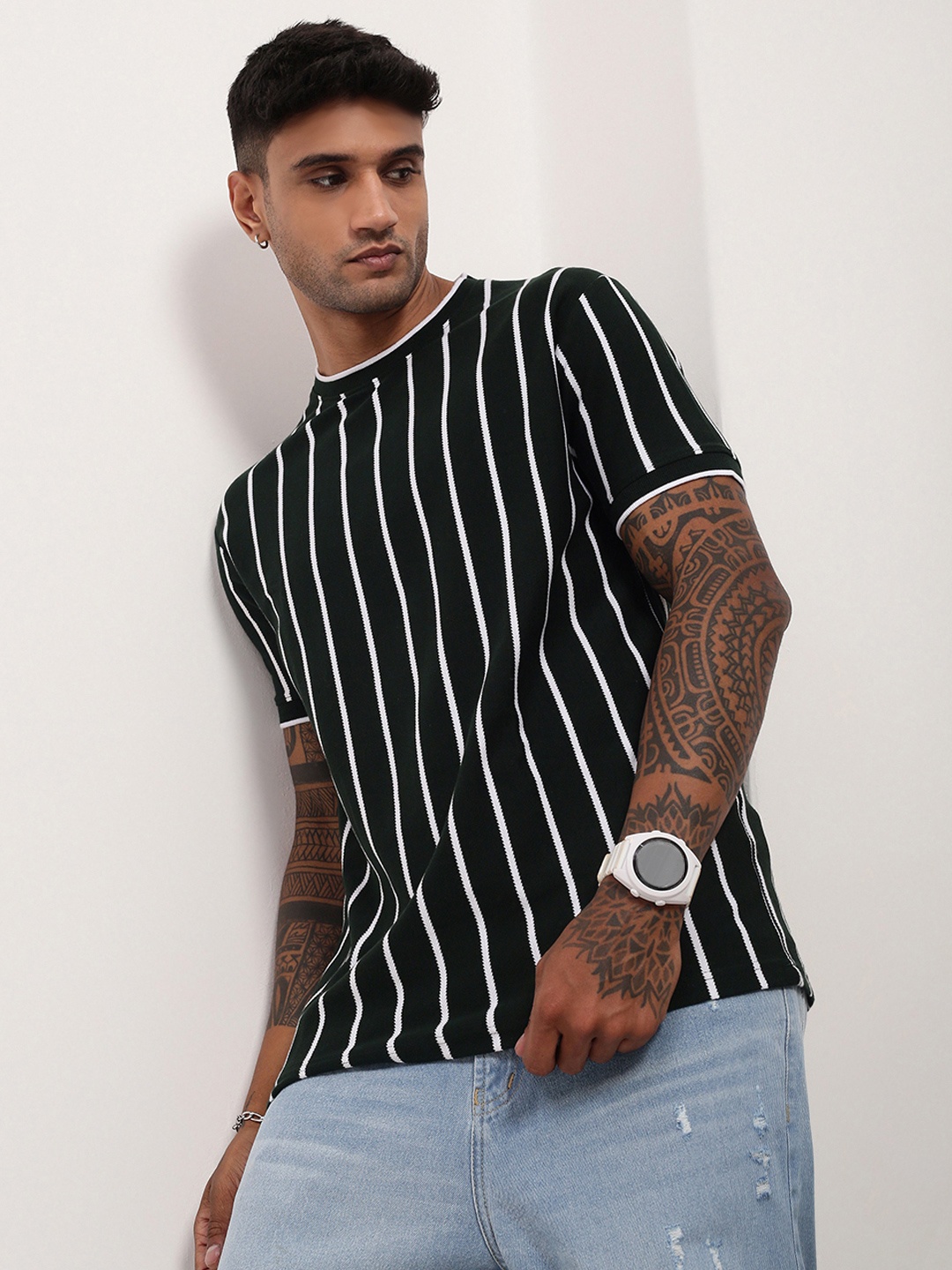 

SHOWOFF Men Striped Round Neck Cotton T-shirt, Green