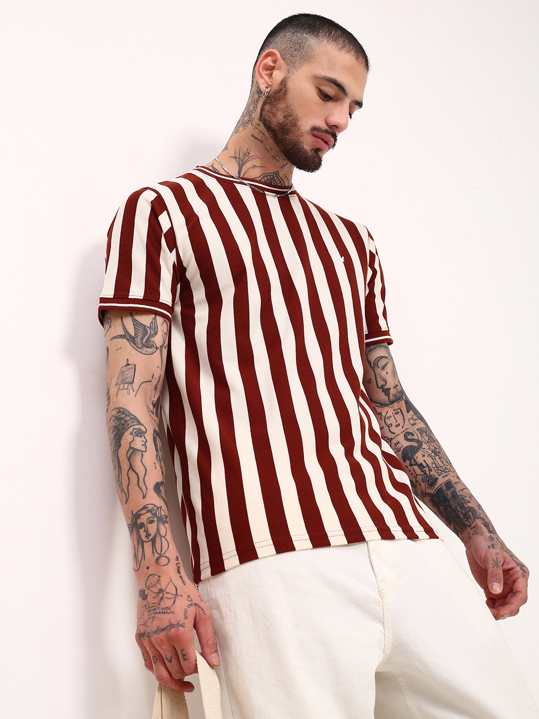 

SHOWOFF Men Striped Round Neck Cotton T-shirt, White