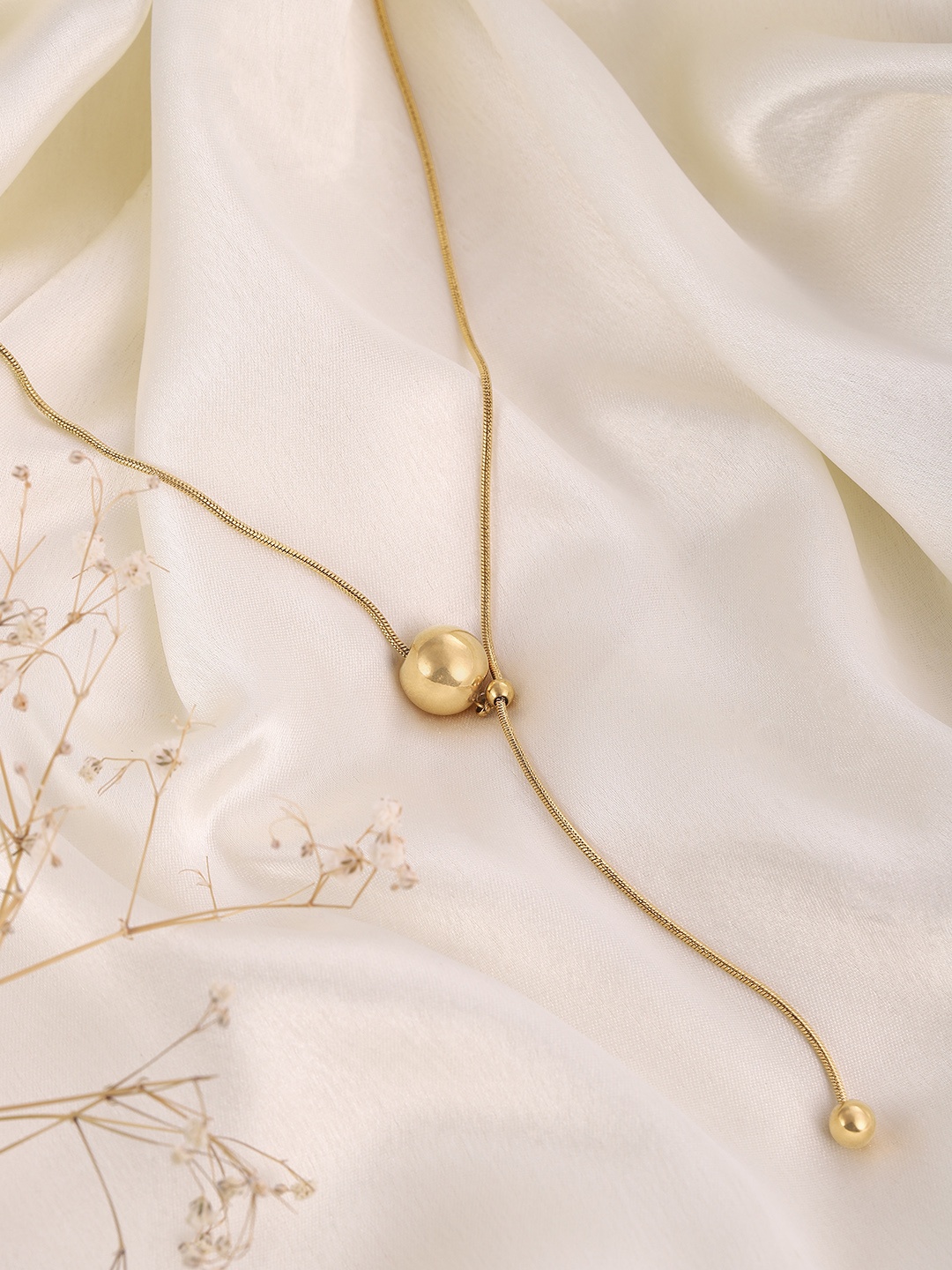 

DressBerry Contemporary Gold Toned Chain
