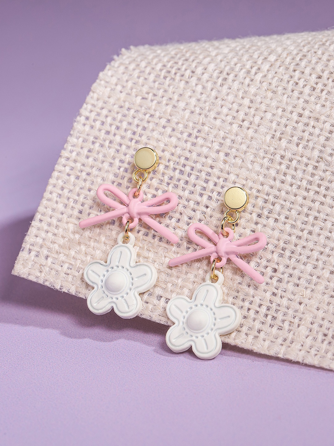 

DressBerry Floral Bow Design Contemporary Drop Earrings, Pink