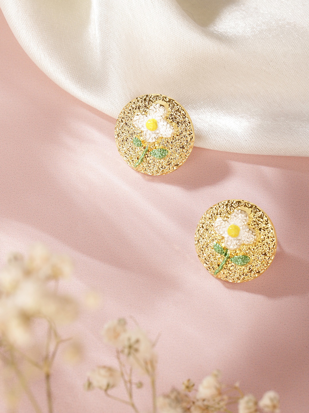 

DressBerry Floral Studs Earrings, White