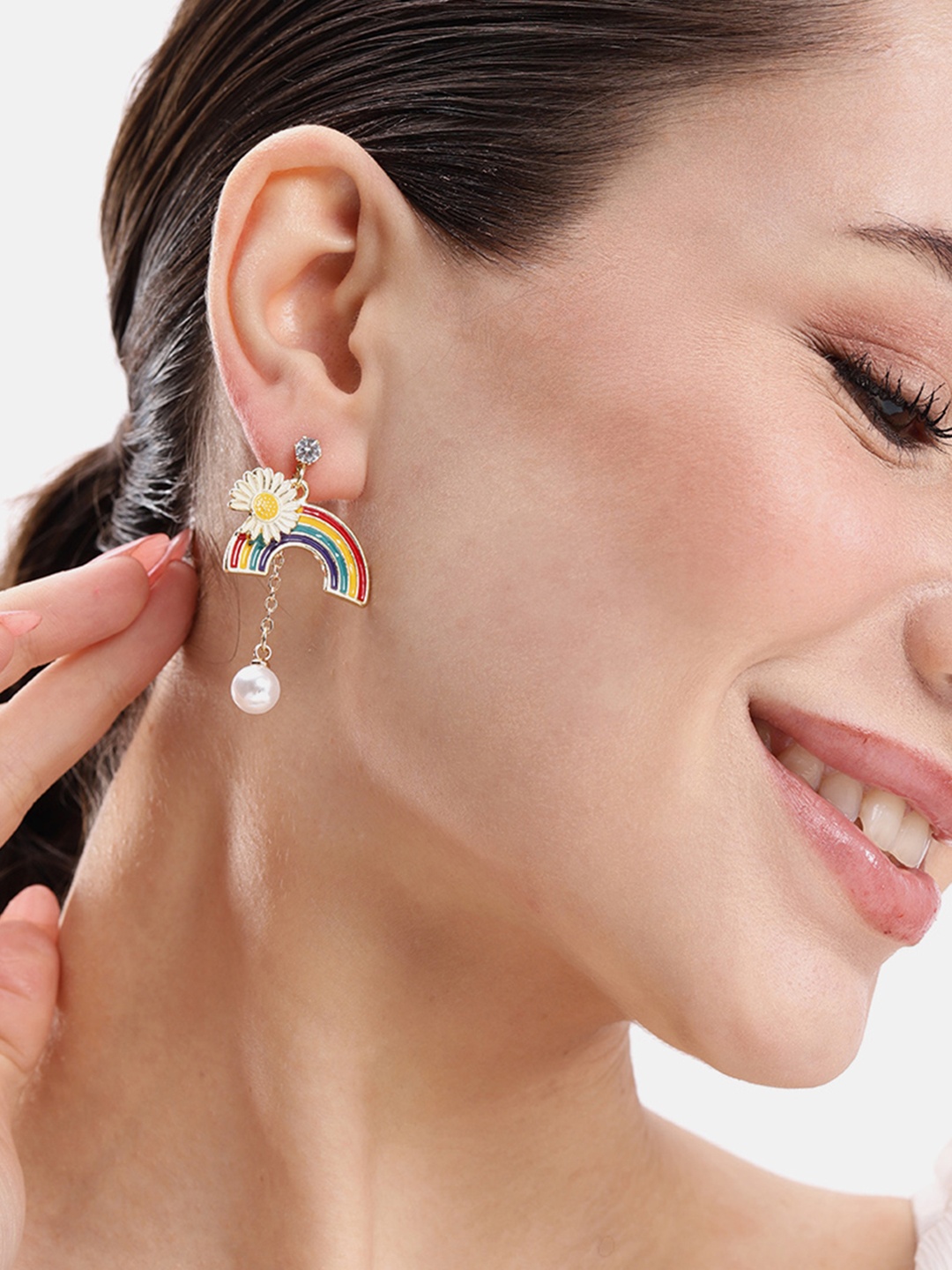 

DressBerry Contemporary Rainbow And Flower Drop Earrings, Multi