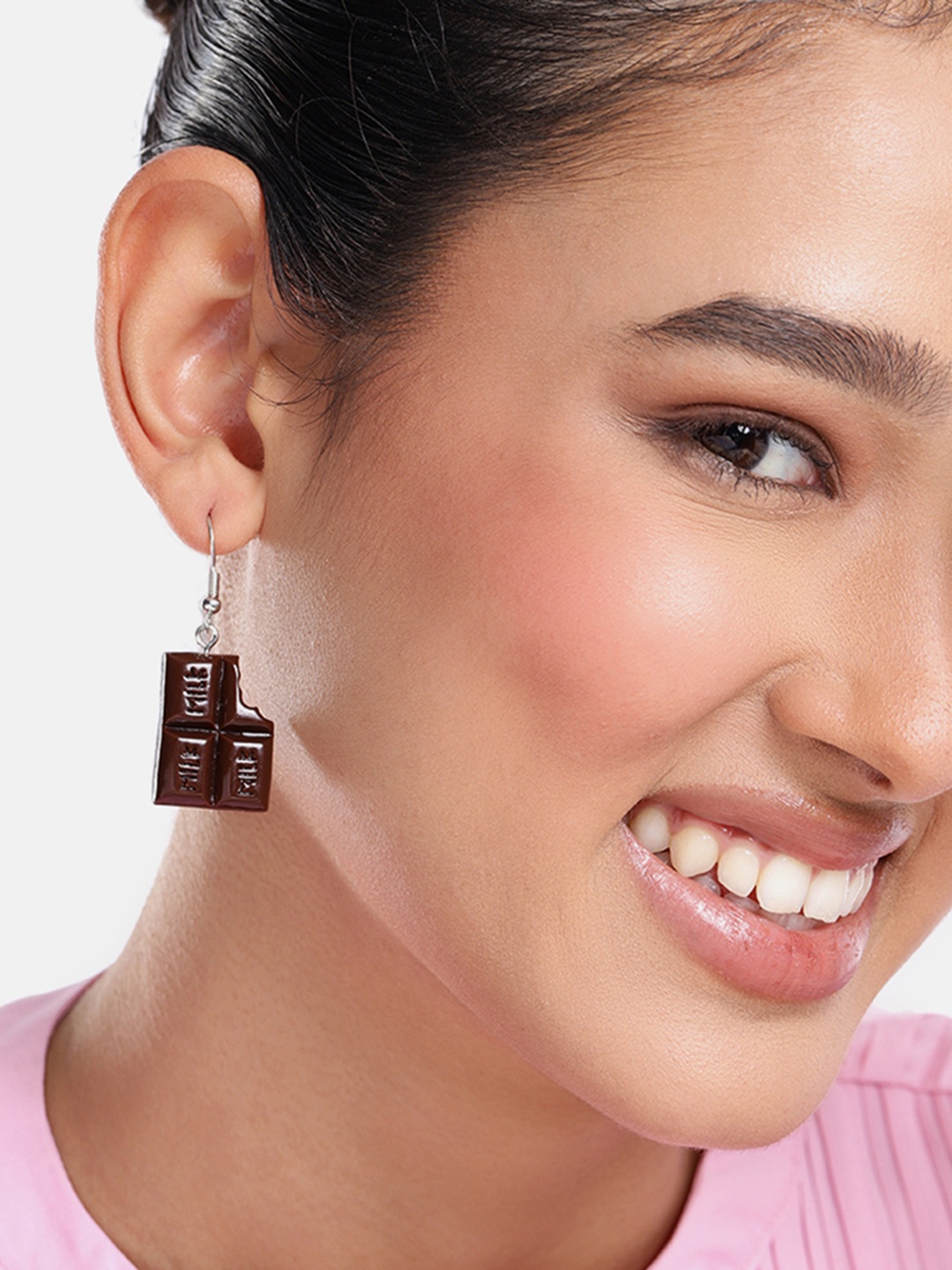 

DressBerry Contemporary Chocolate Drop Earrings, Brown