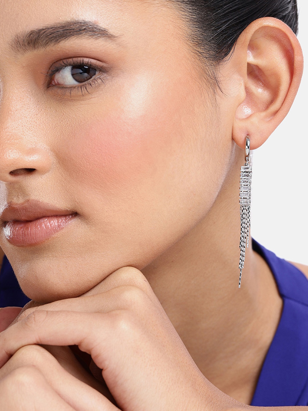 

DressBerry Contemporary Drop Earrings, Silver