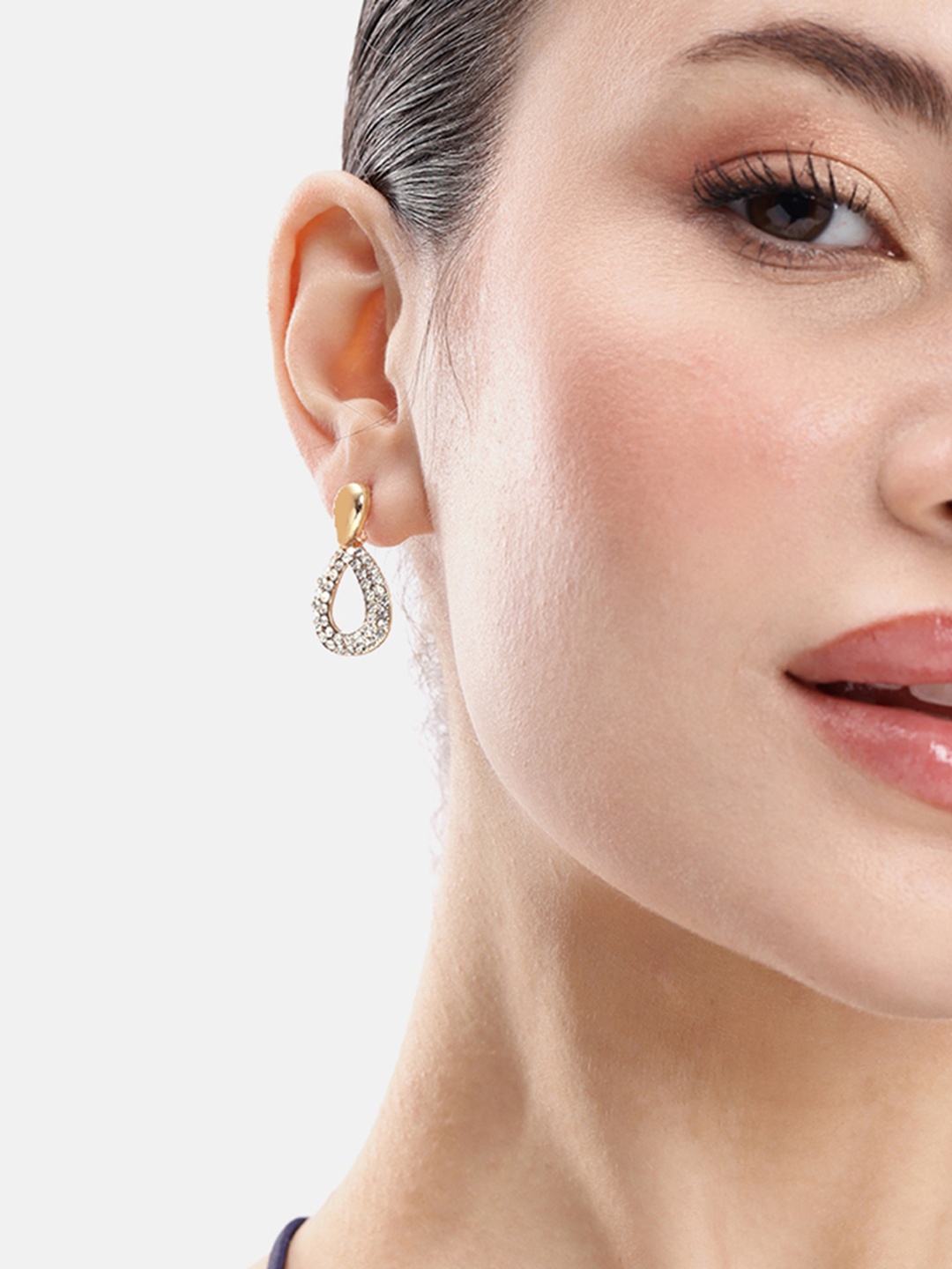 

DressBerry Teardrop Shape Drop Earrings, Gold