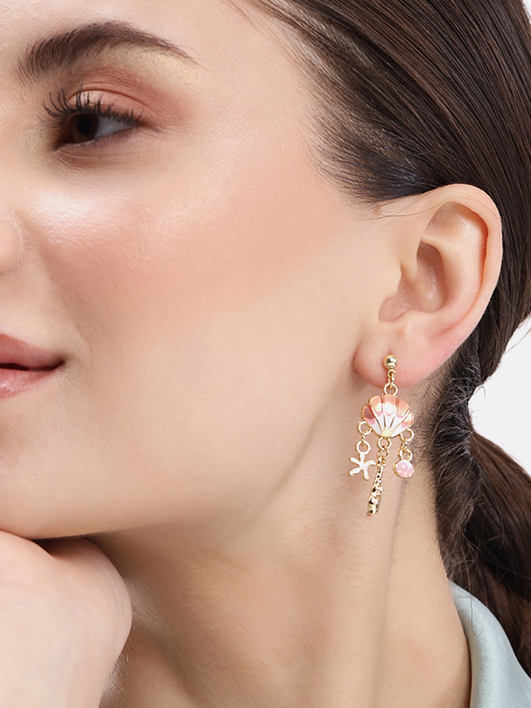 

DressBerry Quirky Drop Earrings, Pink