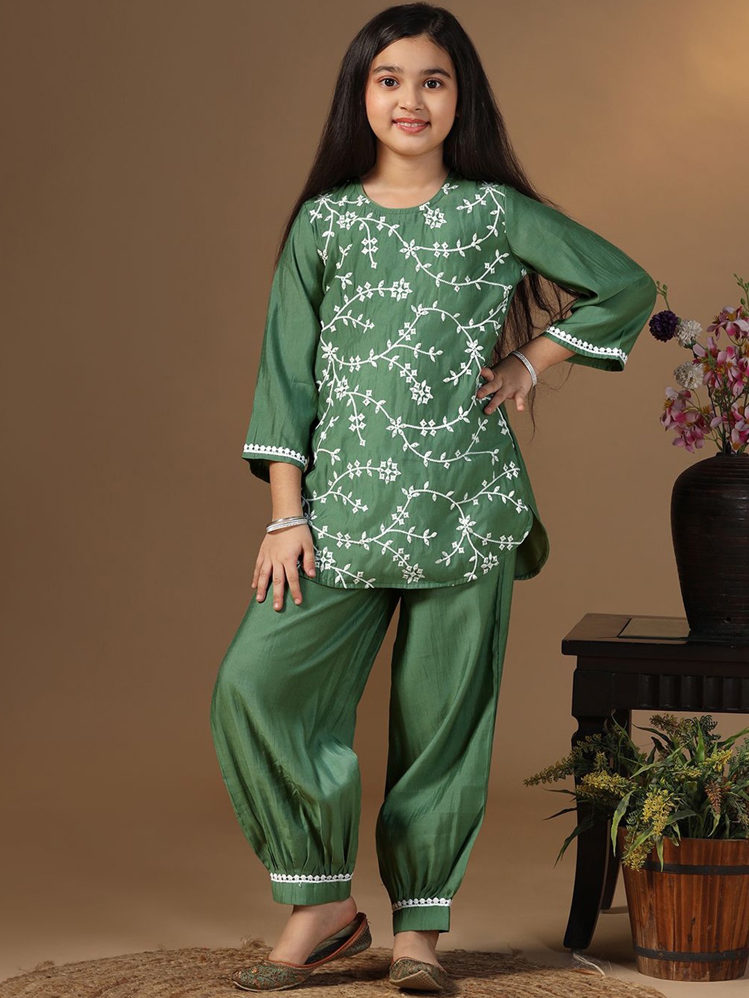 

BAESD Girls Floral Embroidered Regular Mirror Work Kurti with Trousers, Olive