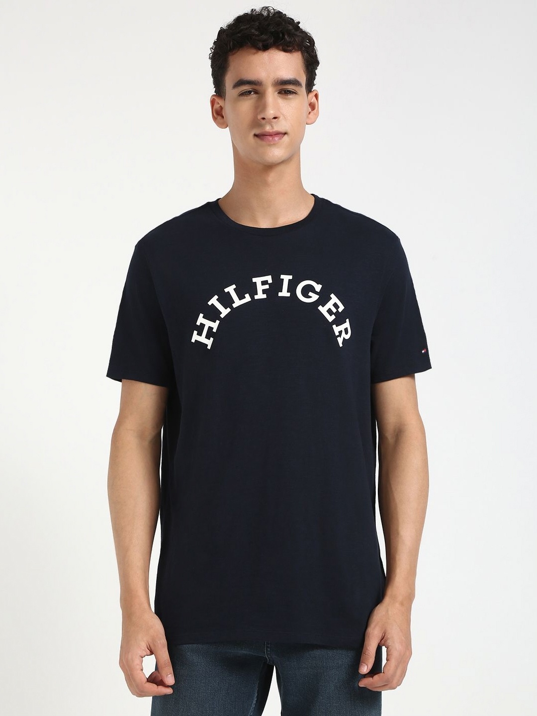 

Tommy Hilfiger Men Typography Printed Pockets T-shirt, Blue