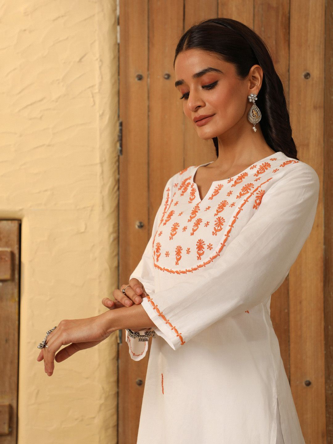 

House Of Chikankari Women Woven Chikankari Cotton Top-Bottom Set, White