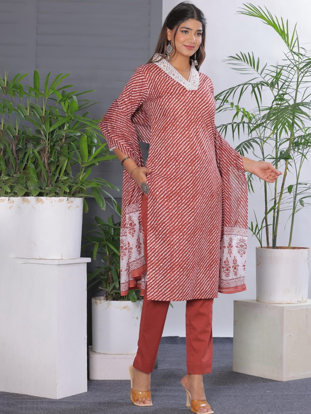 

KALINI Women Leheriya Printed Regular Mirror Work Pure Cotton Kurta with Trousers & With Dupatta, Maroon