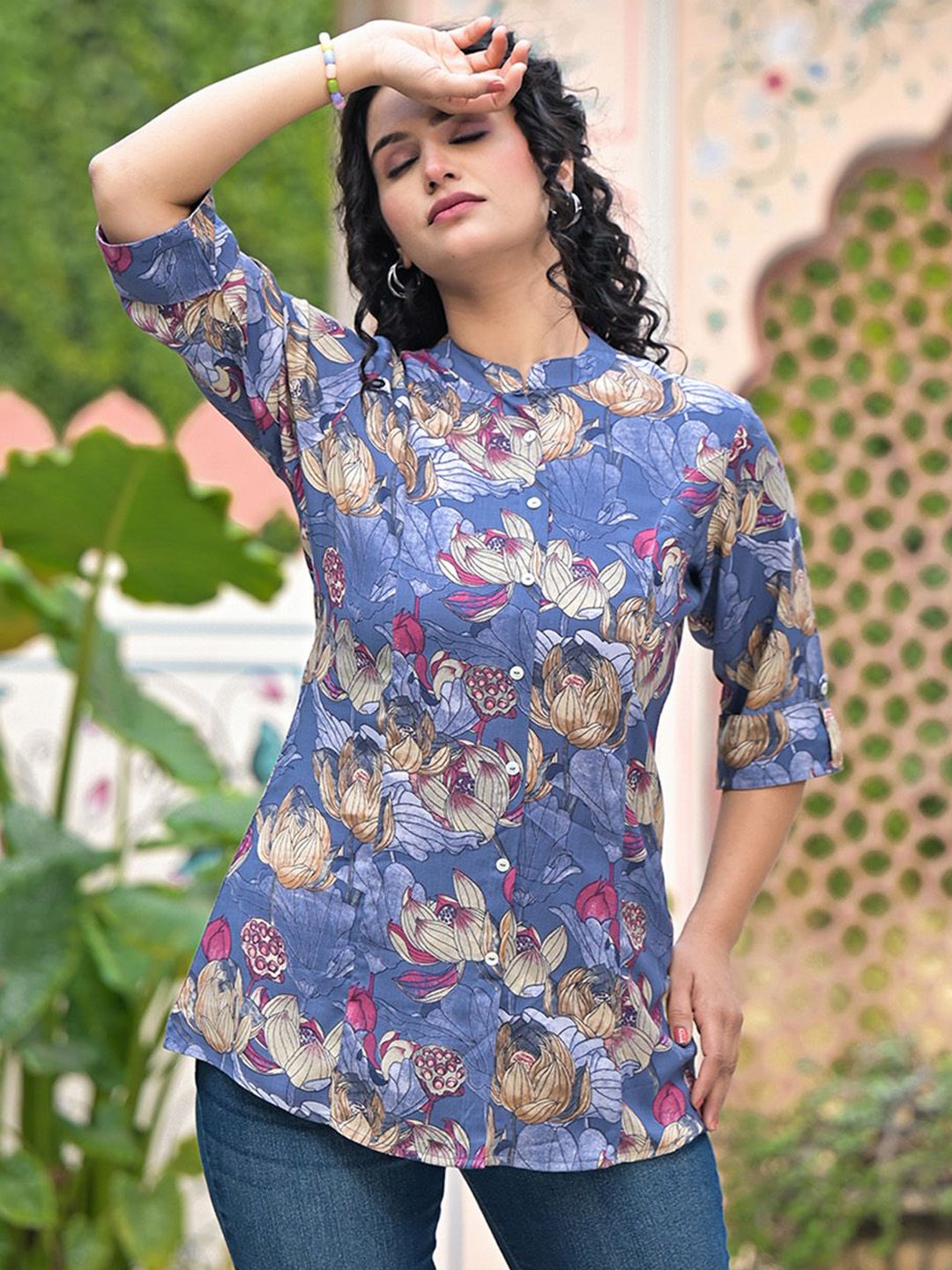 

ARAVALII Floral Printed Mandarin Collar Modal Kurta, Blue
