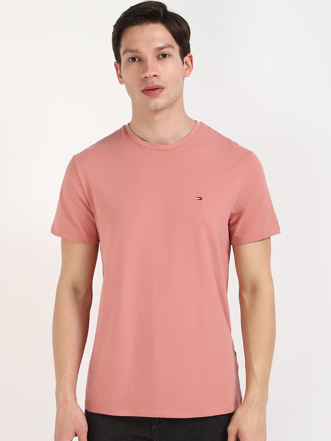 

Tommy Hilfiger Men Applique T-shirt, Pink