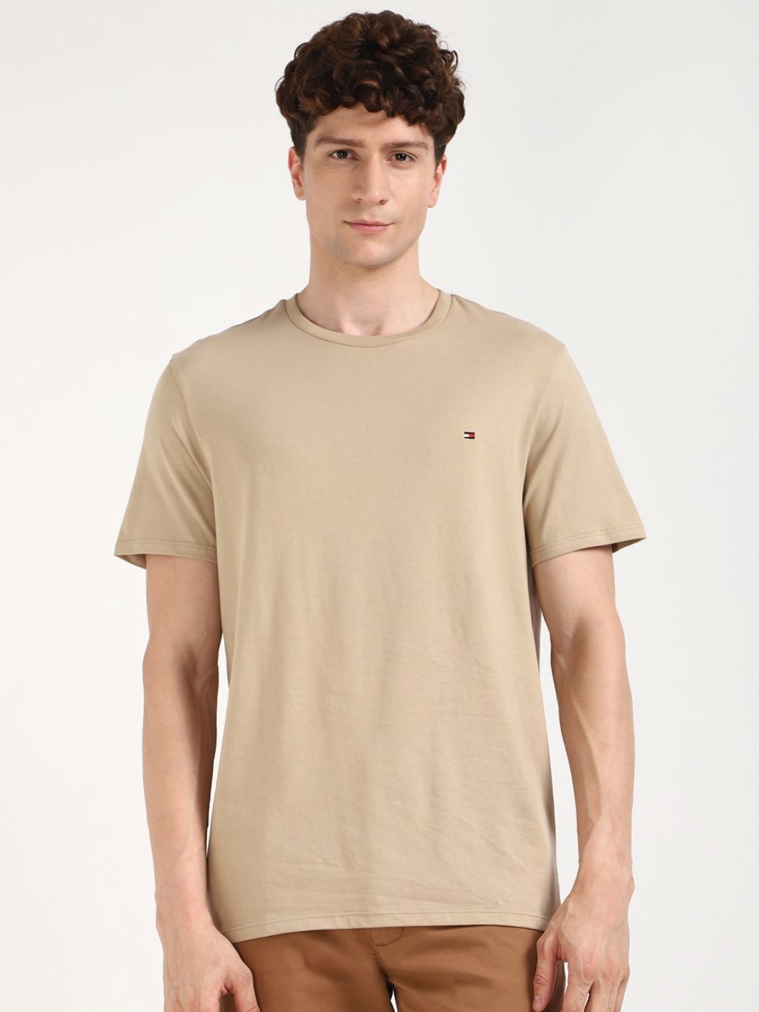 

Tommy Hilfiger Men T-shirt, Beige