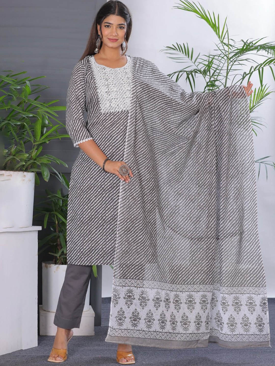 

KALINI Women Leheriya Embroidered Regular Mirror Work Pure Cotton Kurta with Trousers & With Dupatta, Grey