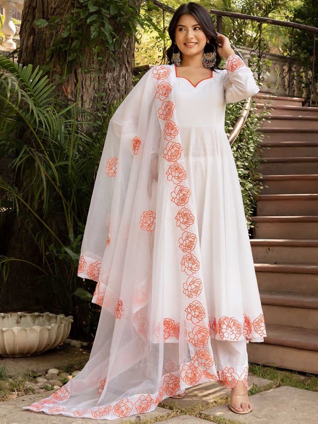 

Pomcha Women Floral Embroidered Regular Thread Work Pure Cotton Kurta with Trousers & With Dupatta, White
