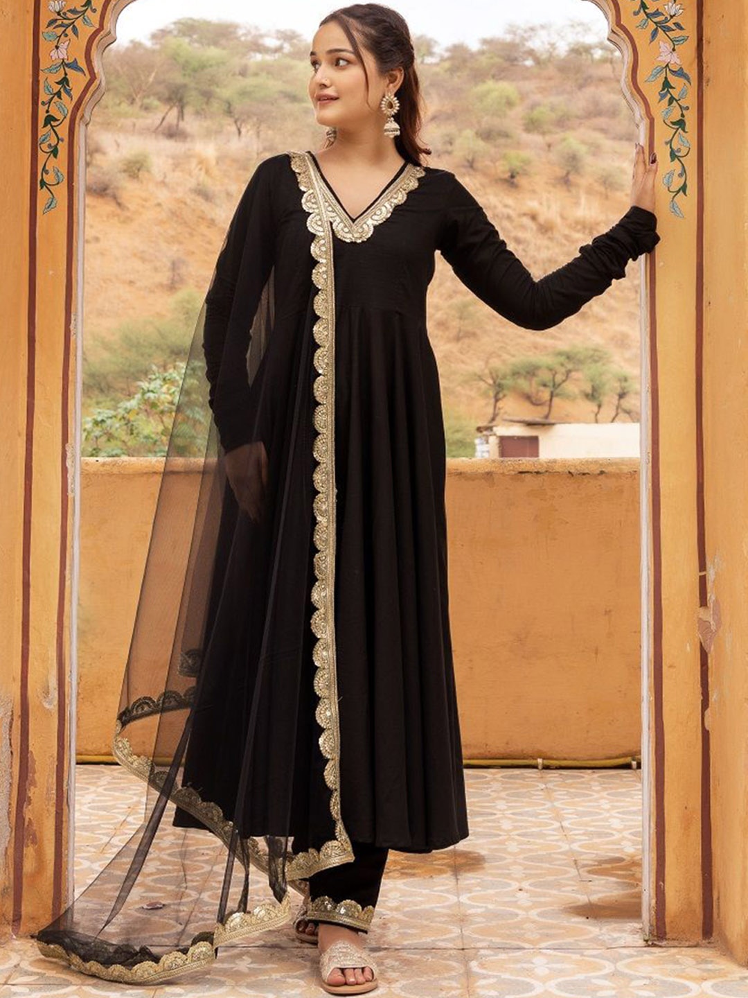 

Pomcha Women Regular Pure Cotton Kurta with Trousers & With Dupatta, Black