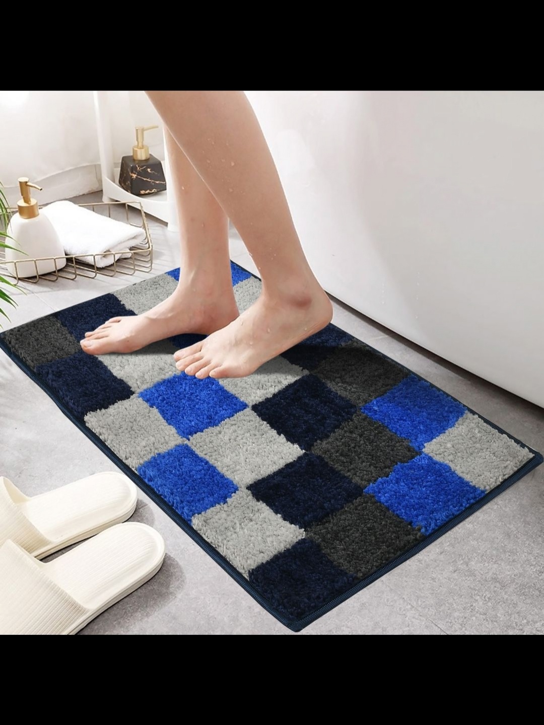 

MAA ME CONCEPT Blue & Grey Square Box Design Microfiber Bath Rug