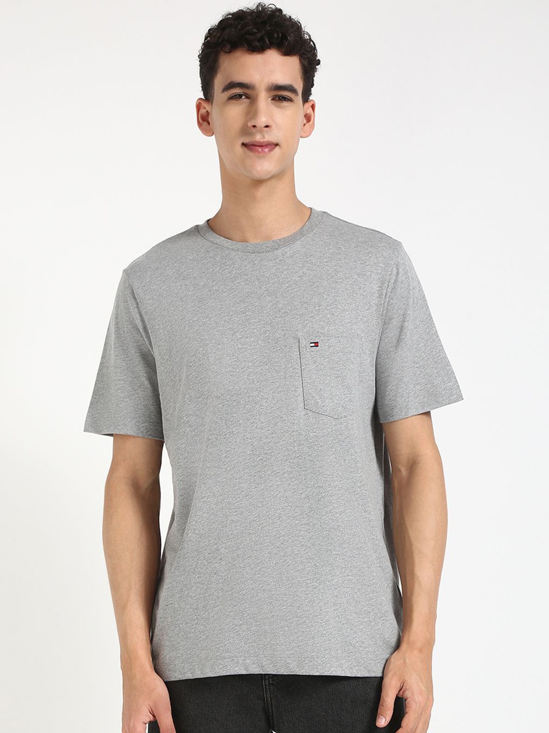 

Tommy Hilfiger Men Pockets T-shirt, Grey