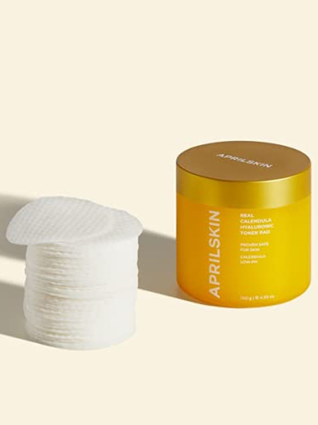 

Aprilskin Real Calendula Hyaluronic Toner -60 Pads, White