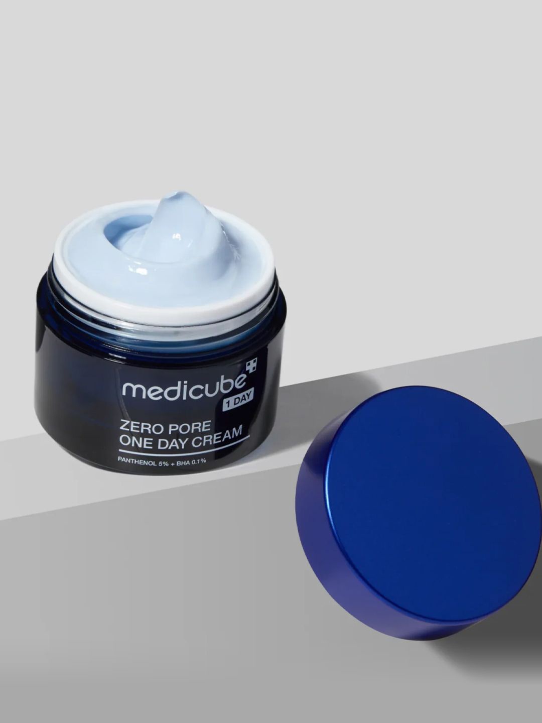 

Medicube Zero Pore One Day Cream - 50ml, White