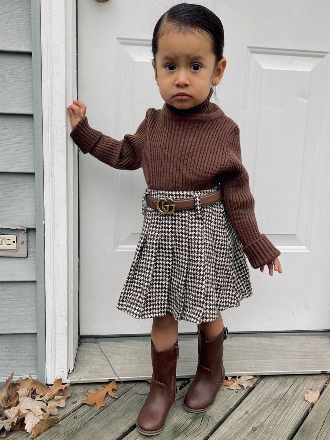 

YK Ribbed Long Sleeve Top & Skirt Clothing Set, Brown