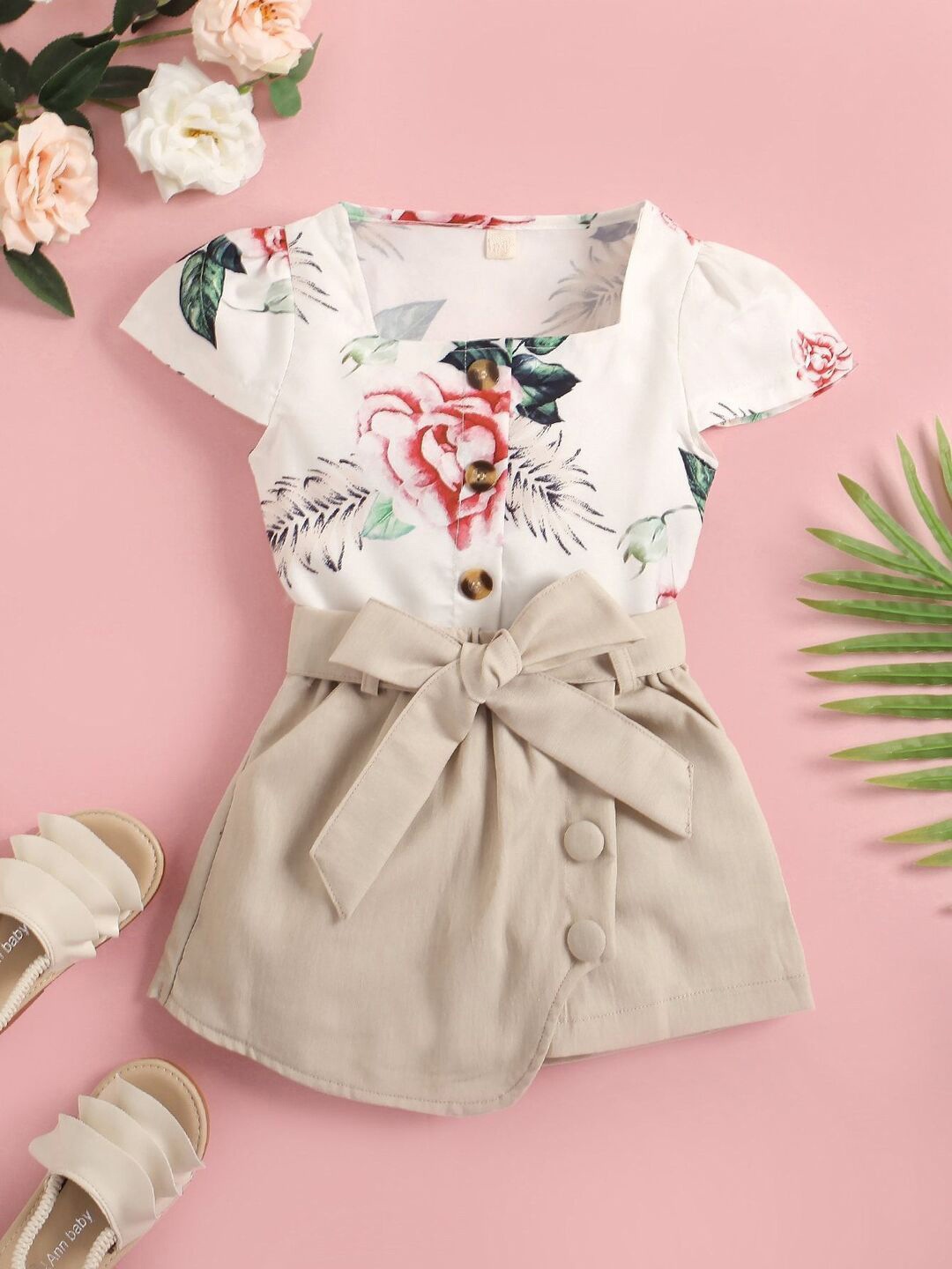 

YK Girls Printed Short Sleeve Top & Skirt Clothing Set, White
